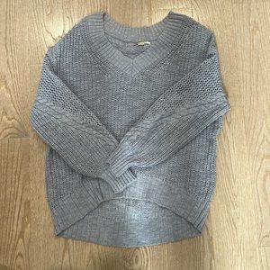 American Eagle V-Neck knit sweater
